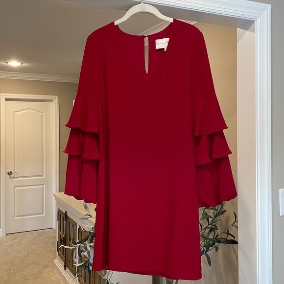 Charles Henry Red Tiered Ruffle Sleeve Mini Dress - Picture 2 of 9